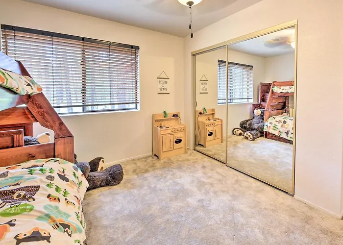 Holiday home Wooded Yard, Gas Grill: Lush Retreat Pinetop-Lakeside